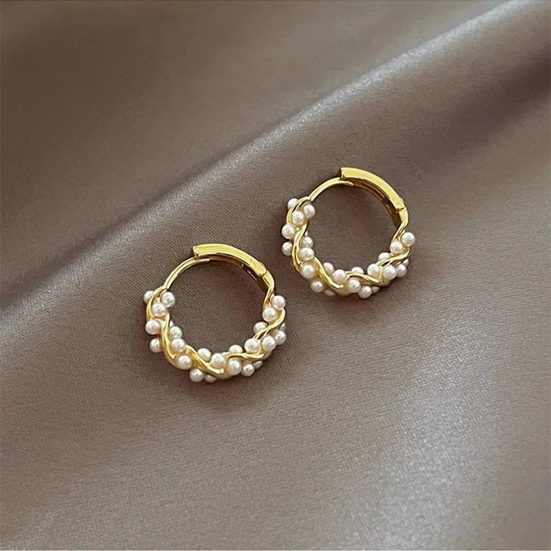 Elegant and Versatile Luxury Pearl Earrings